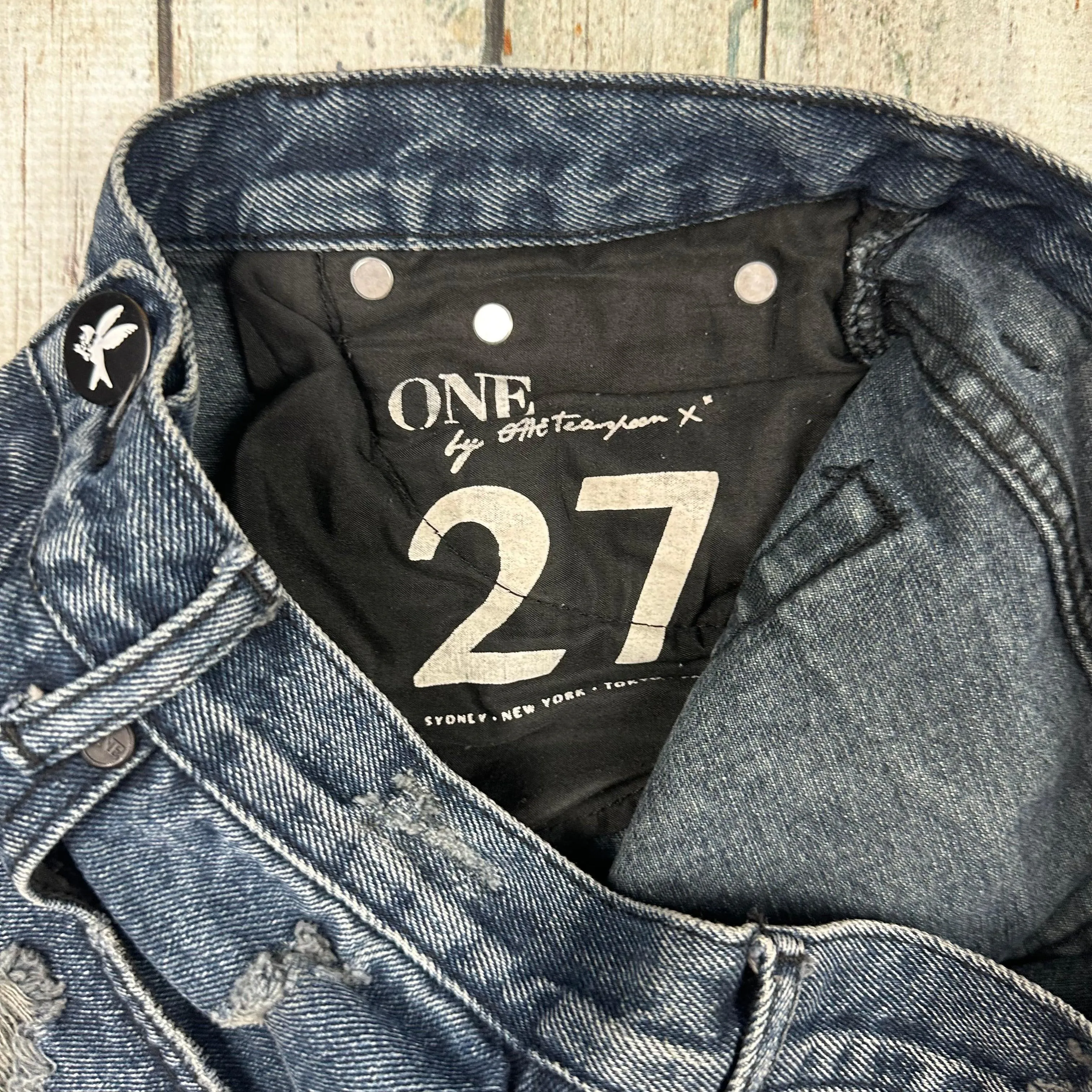 One Teaspoon 'Bandits' Rolled Cuff Denim Shorts  - Size 27"